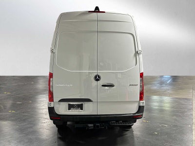2025 Mercedes-Benz Sprinter 2500 Standard Roof I4 Diesel HO 144" RWD