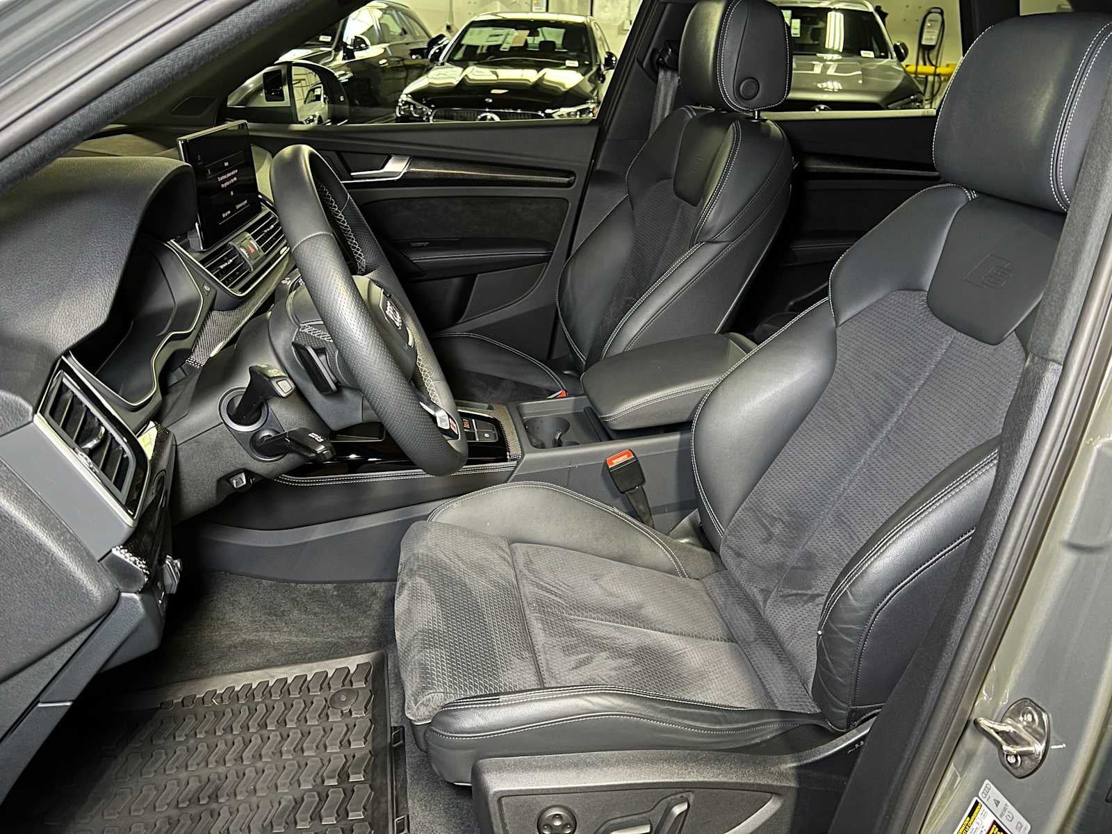 2024 Audi SQ5 Premium Plus