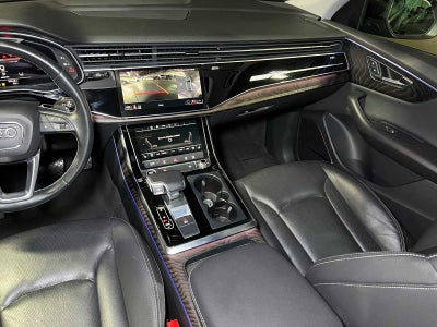 2022 Audi Q8 Premium Plus