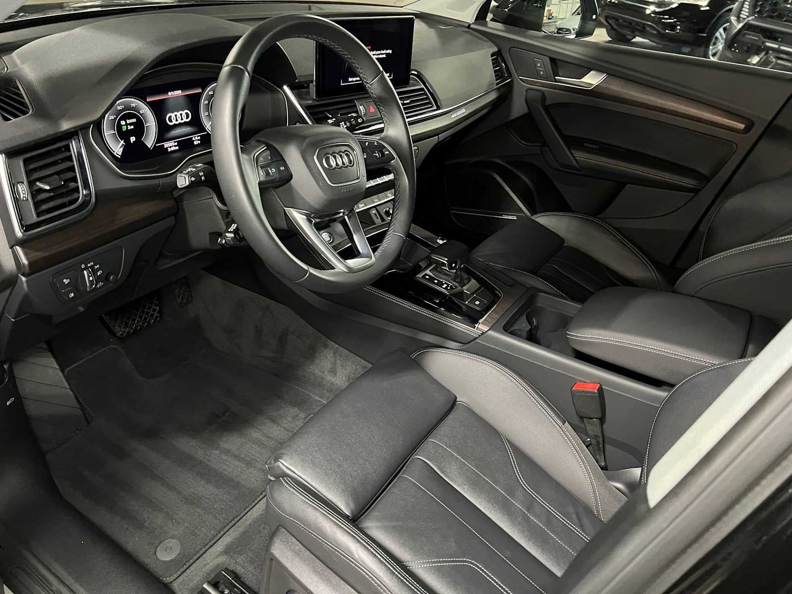 2023 Audi Q5 S line Premium Plus