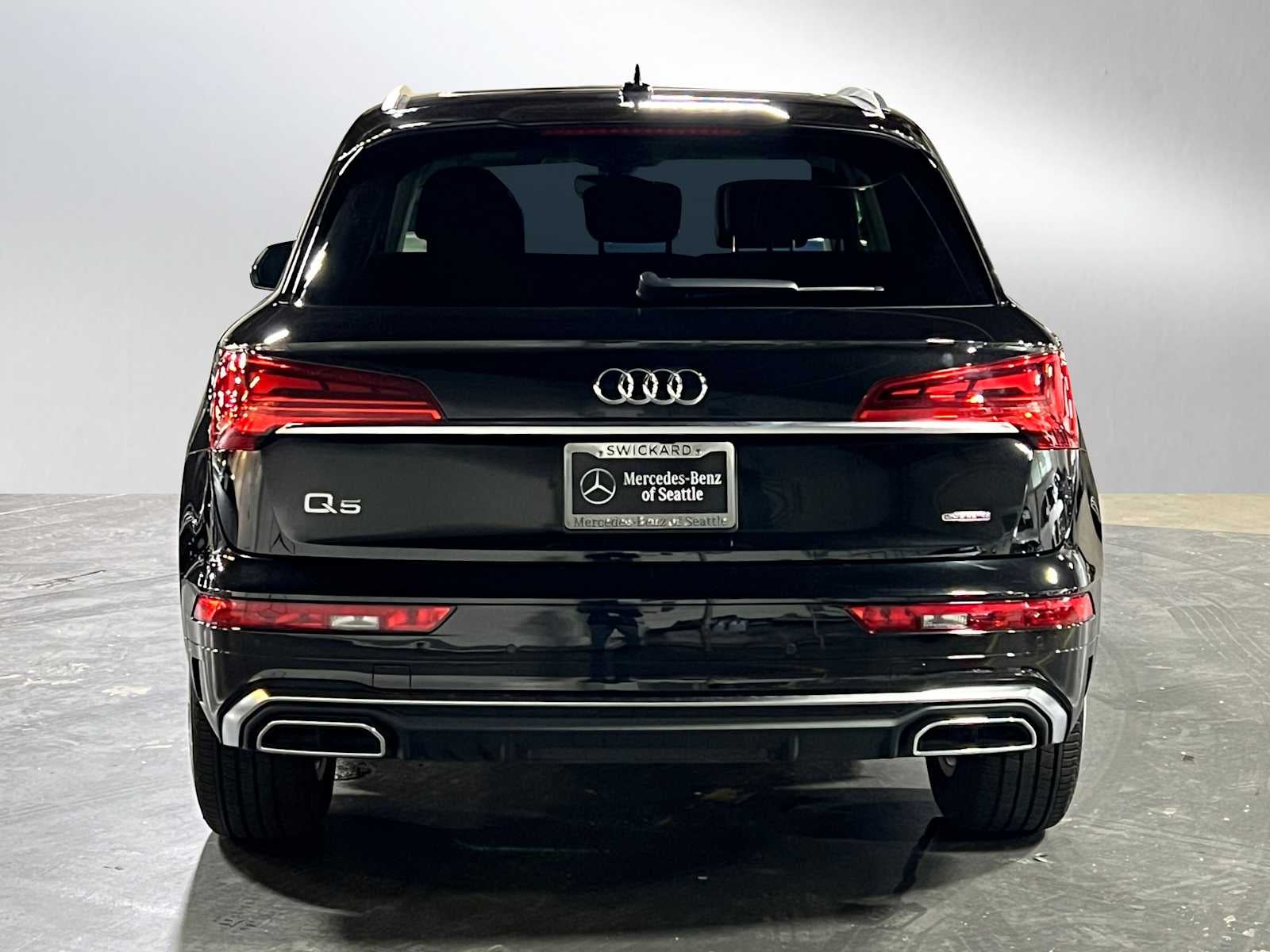 2023 Audi Q5 S line Premium