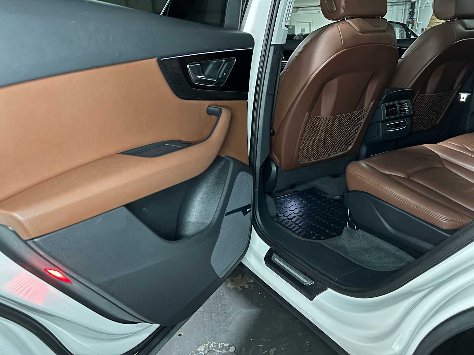 2017 Audi Q7 Premium Plus