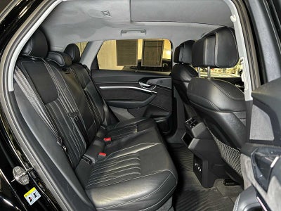 2019 Audi e-tron Prestige