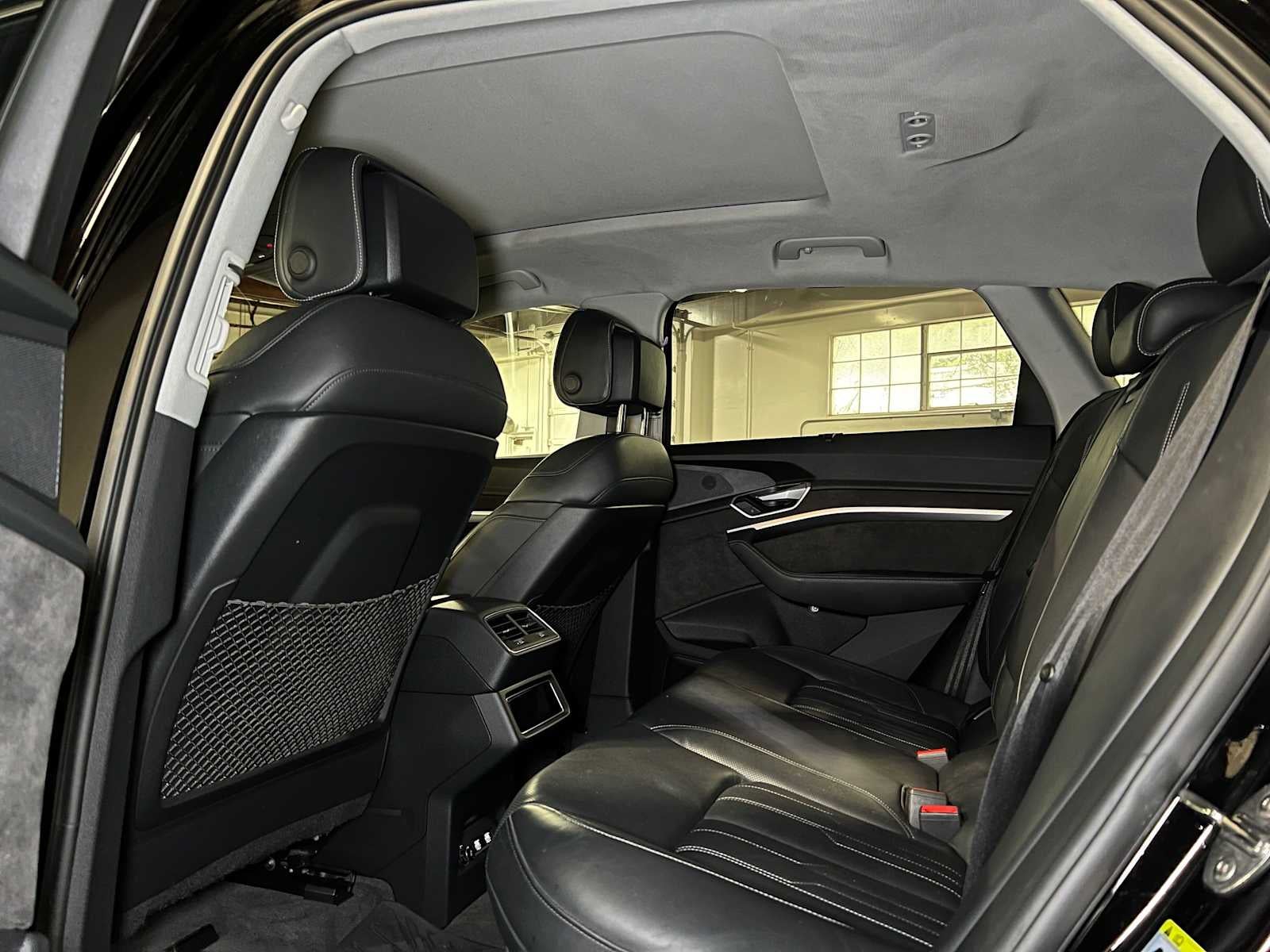 2019 Audi e-tron Prestige