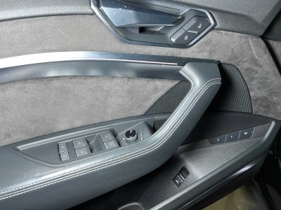 2019 Audi e-tron Prestige