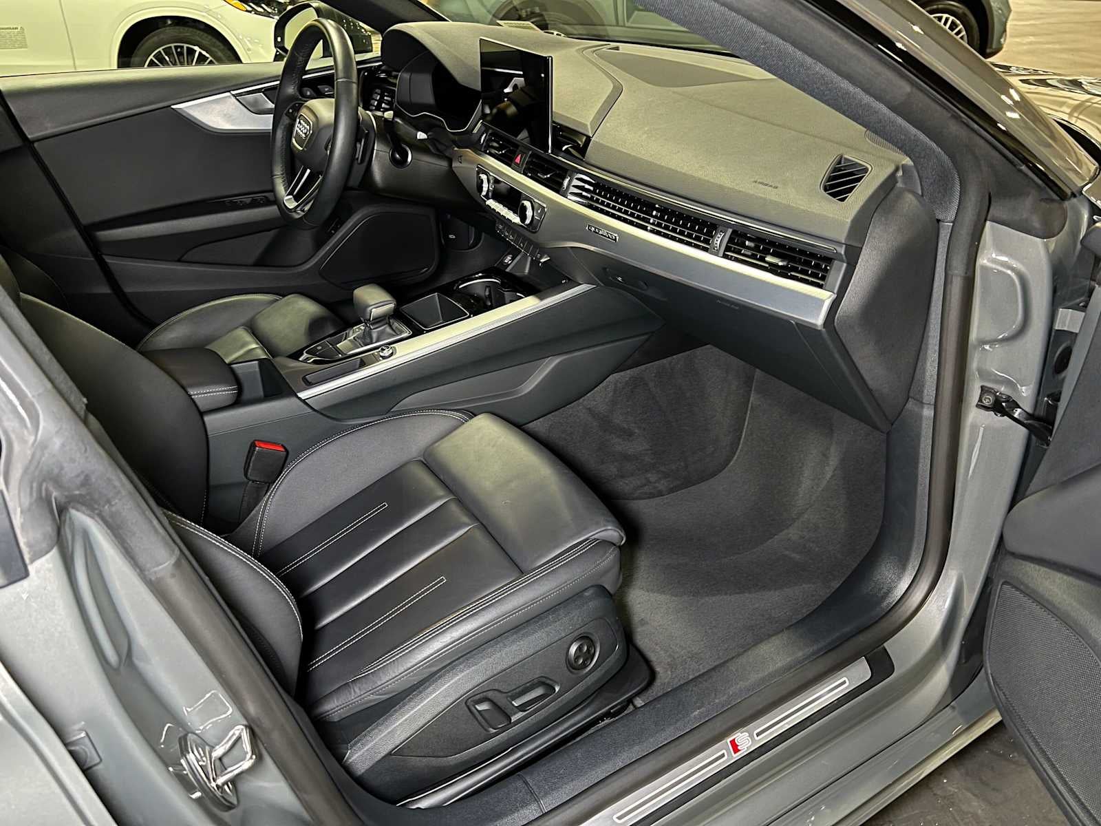 2025 Audi A5 Sportback S line Premium