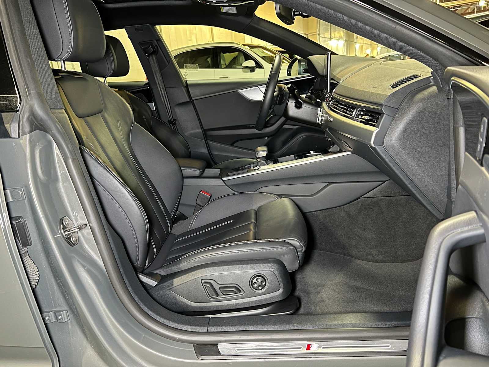 2025 Audi A5 Sportback S line Premium