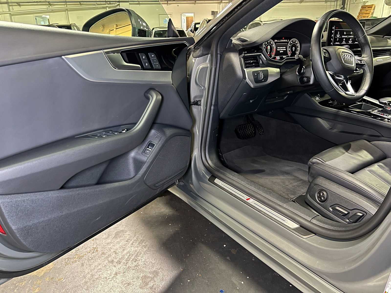 2025 Audi A5 Sportback S line Premium