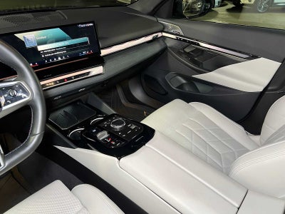 2024 BMW i5 M60 M60