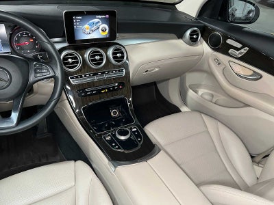 2018 Mercedes-Benz GLC 300 SUV