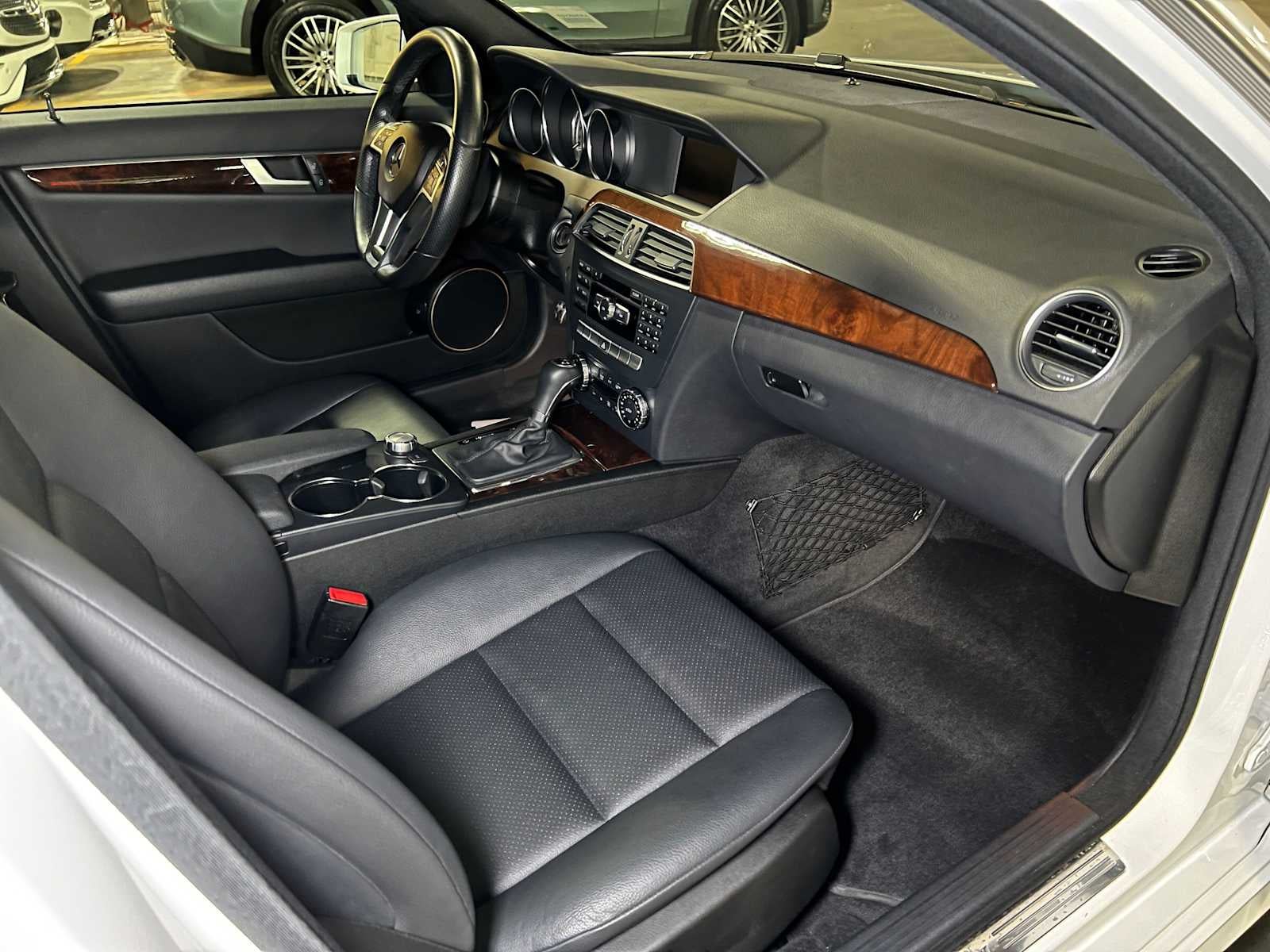 2014 Mercedes-Benz C 250 4dr Sdn RWD