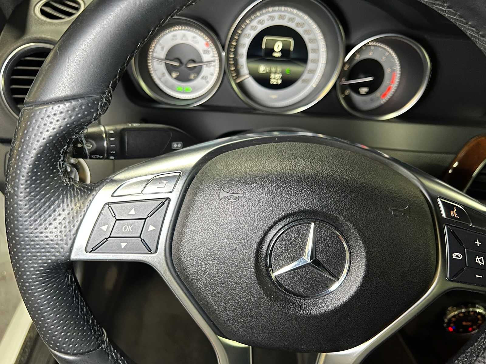 2014 Mercedes-Benz C 250 4dr Sdn RWD
