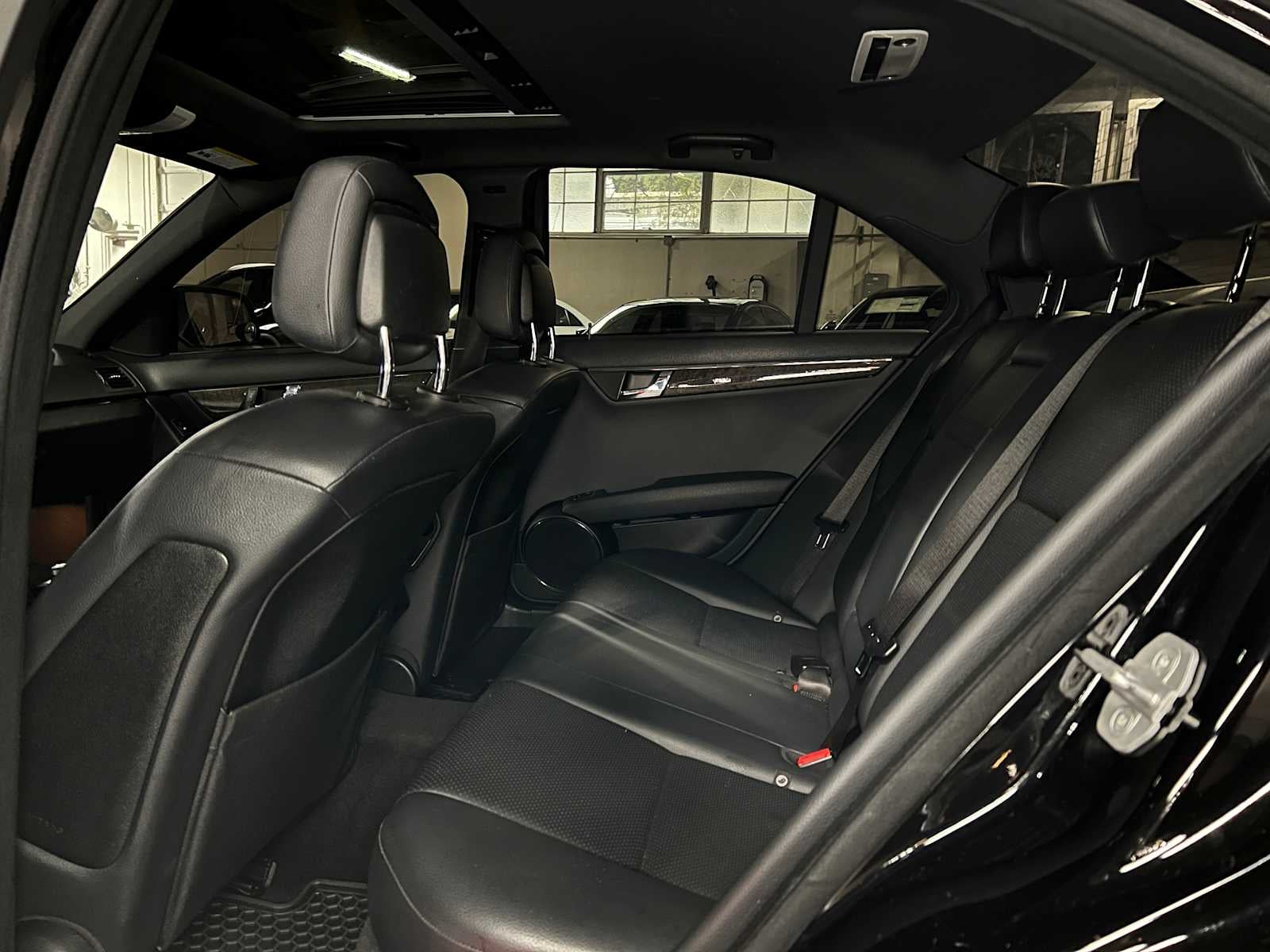 2008 Mercedes-Benz C350 4dr Sdn RWD