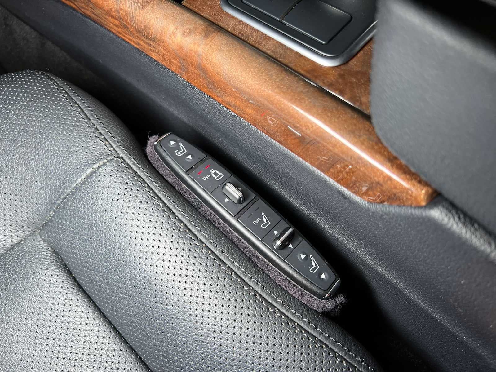 2013 Mercedes-Benz E 550 4dr Sdn 4MATIC®