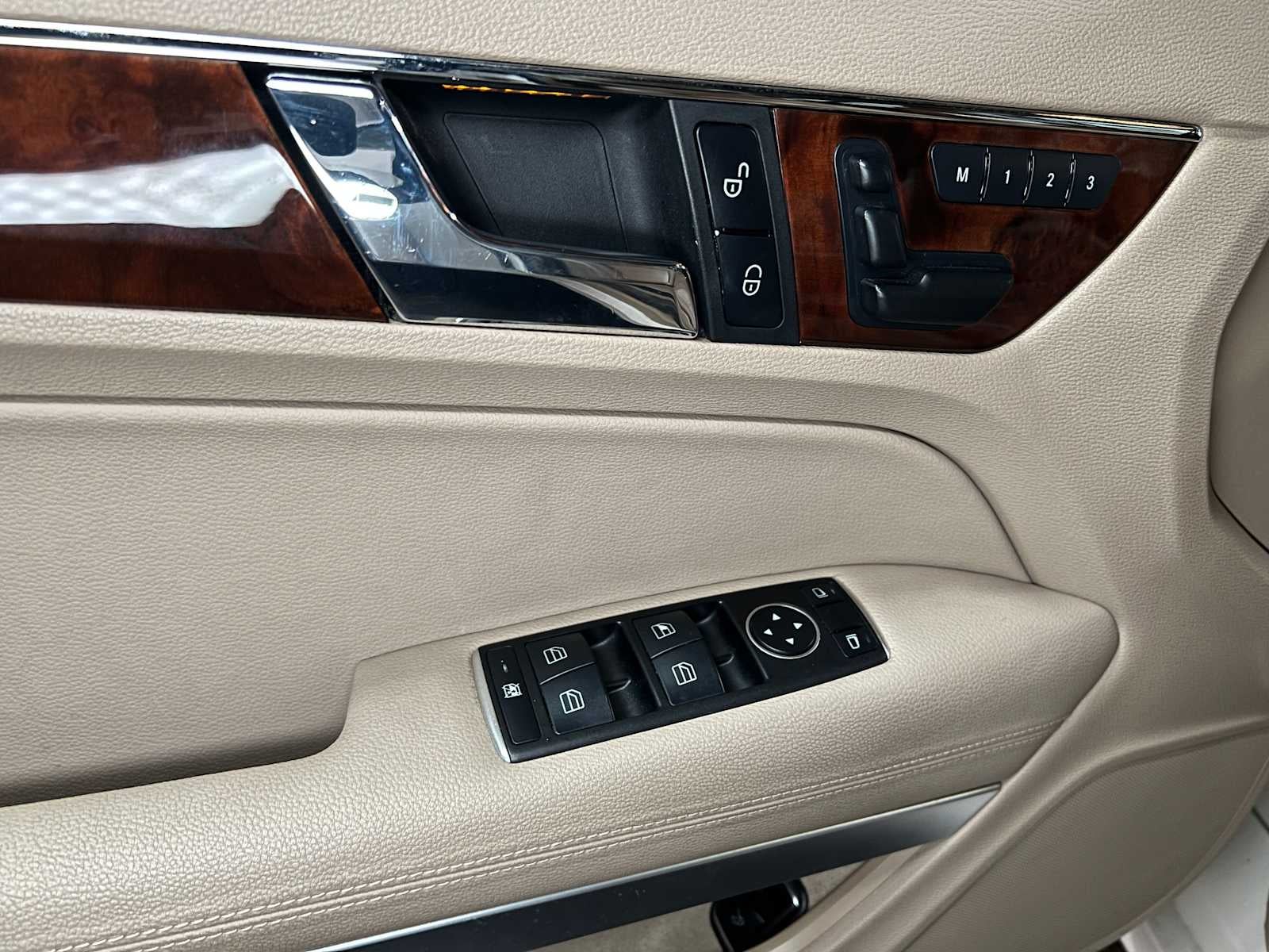 2011 Mercedes-Benz E 350 2dr Cpe RWD