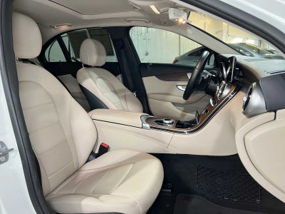 2019 Mercedes-Benz C 300 Sedan