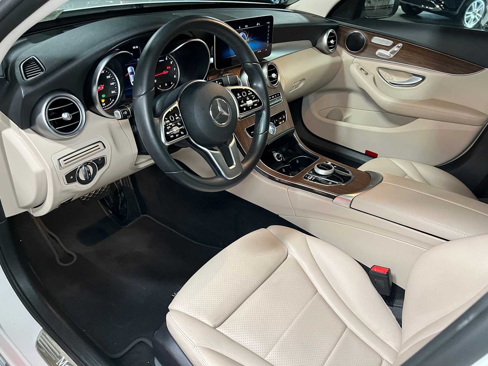 2019 Mercedes-Benz C 300 Sedan
