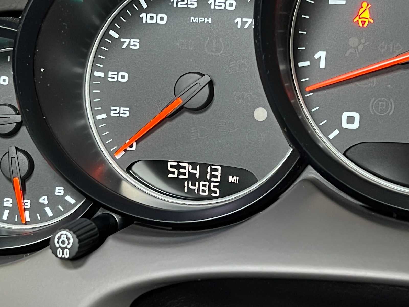 2018 Porsche Cayenne Platinum Edition