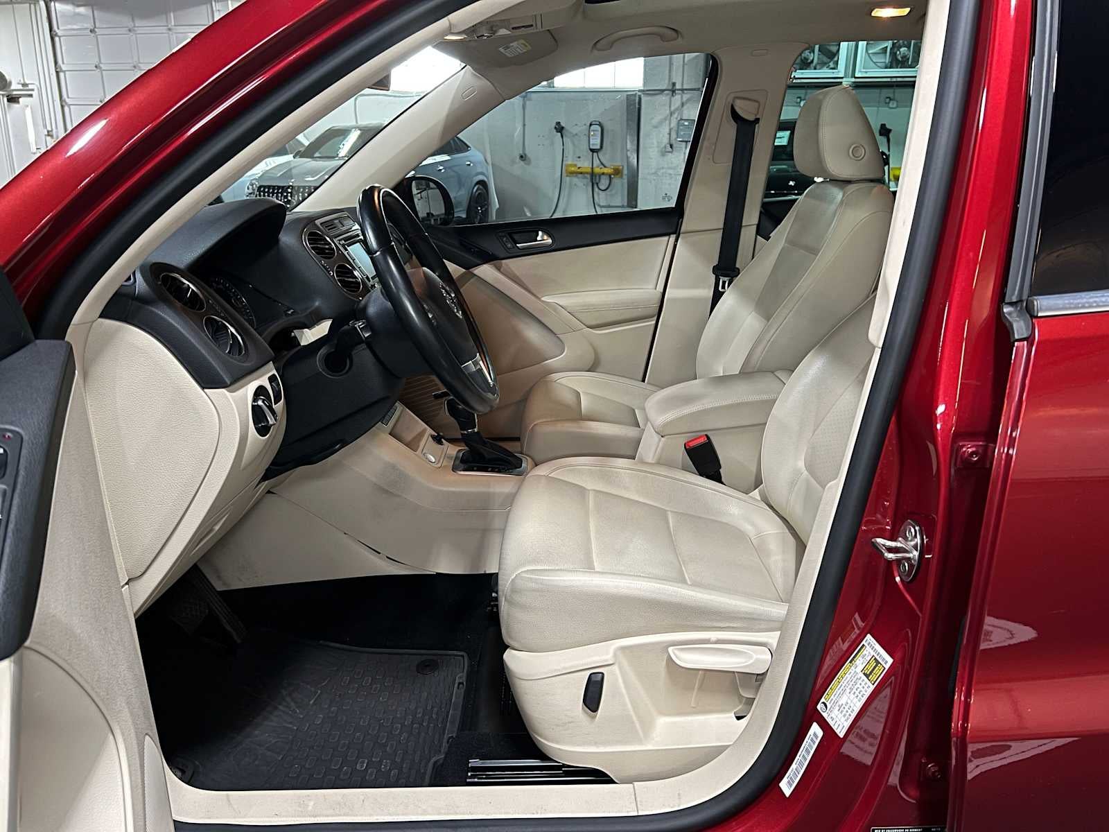 2014 Volkswagen Tiguan SE