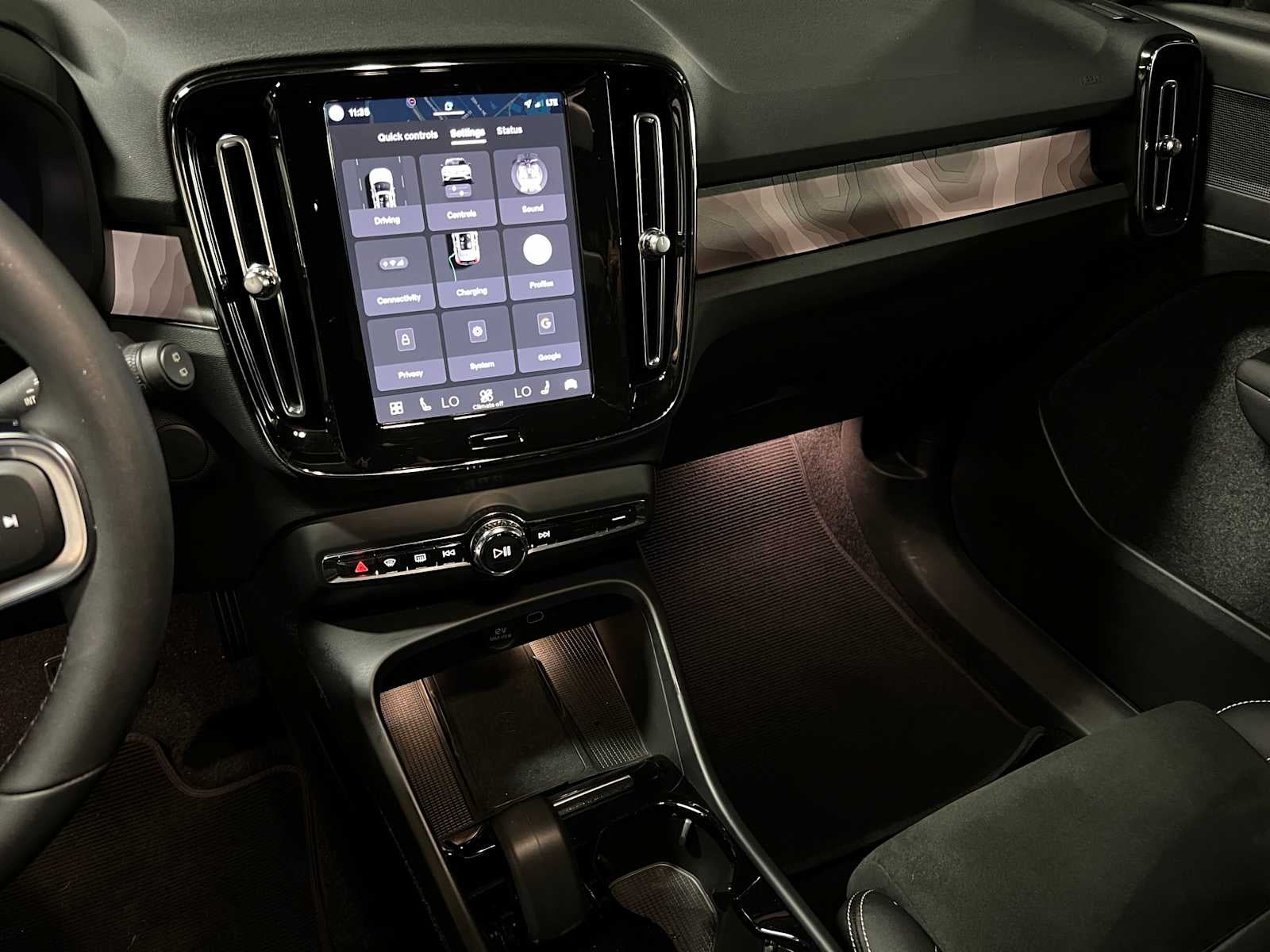 2023 Volvo XC40 Recharge Pure Electric Plus