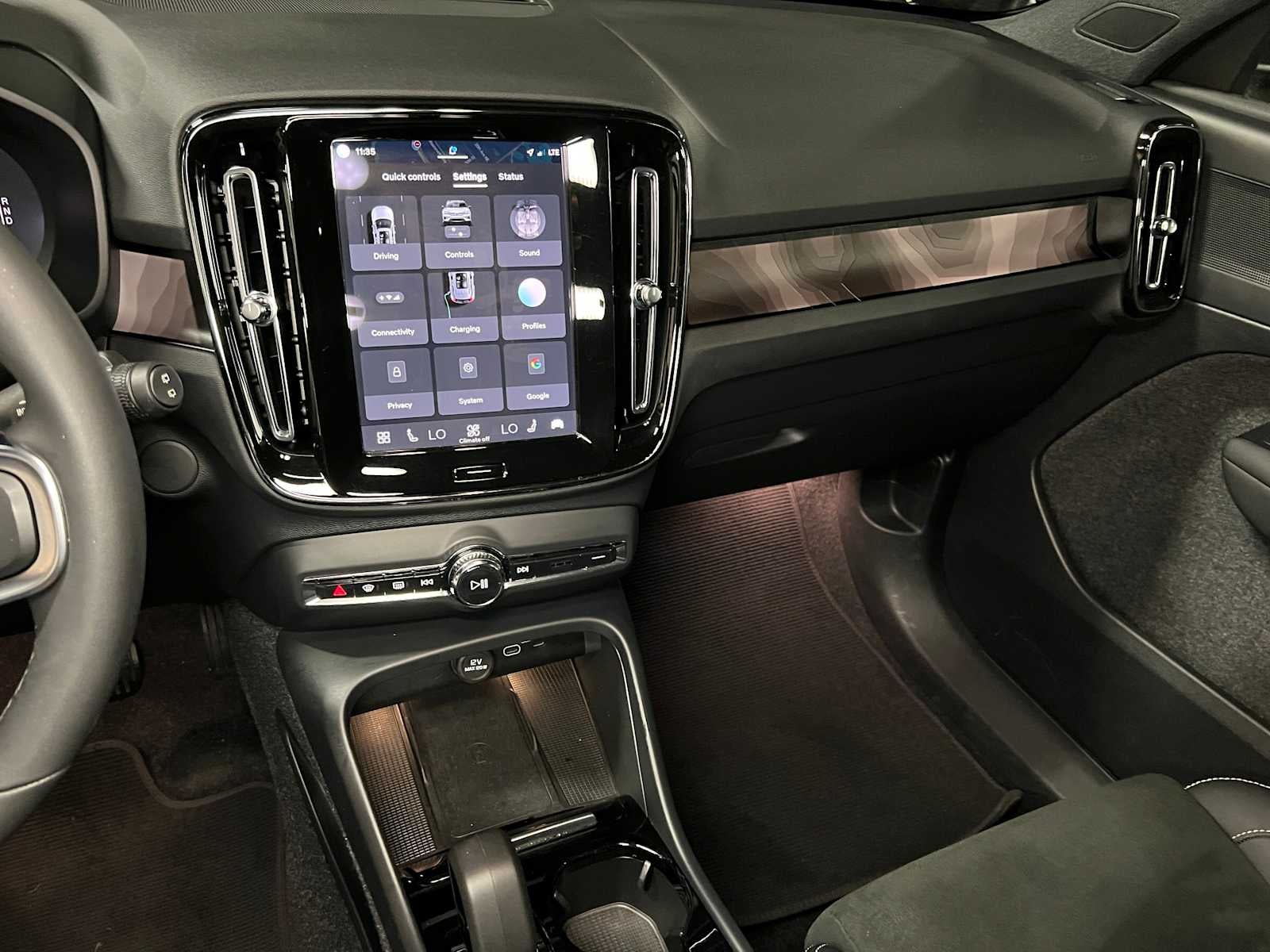 2023 Volvo XC40 Recharge Pure Electric Plus