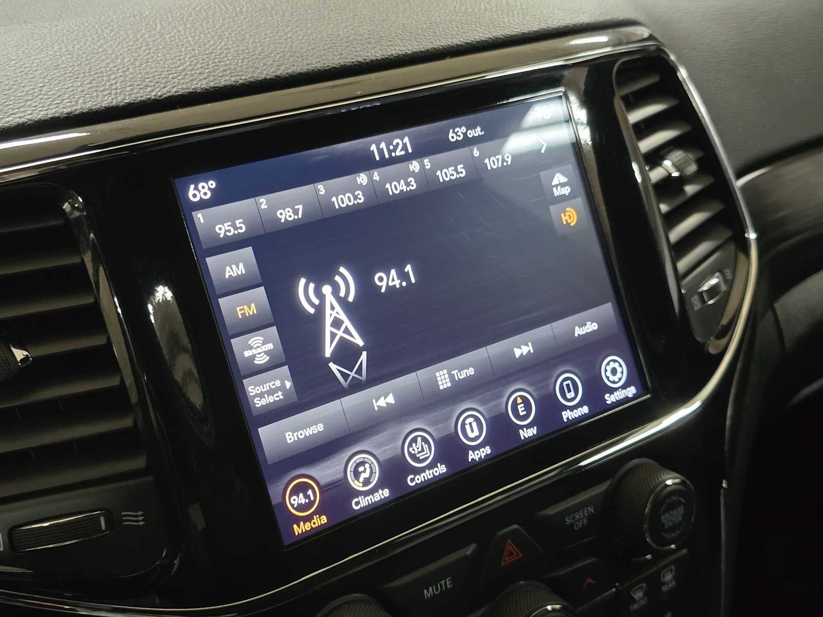 2022 Jeep Grand Cherokee WK Laredo E