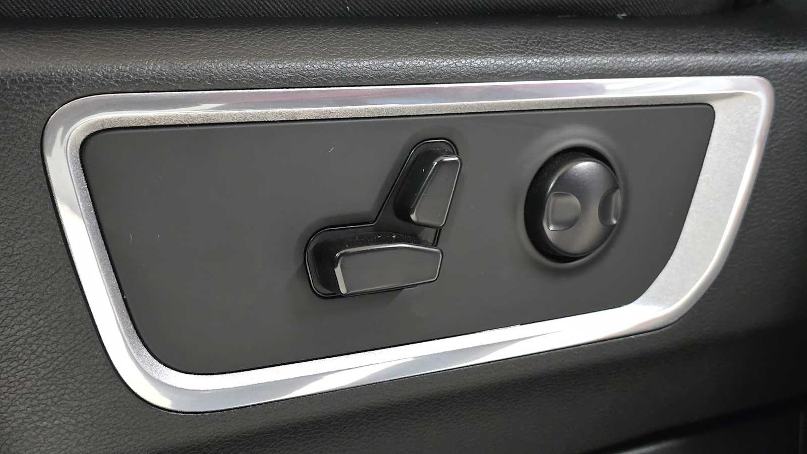 2023 RAM Ram 1500 Pickup Laramie - Photo 26