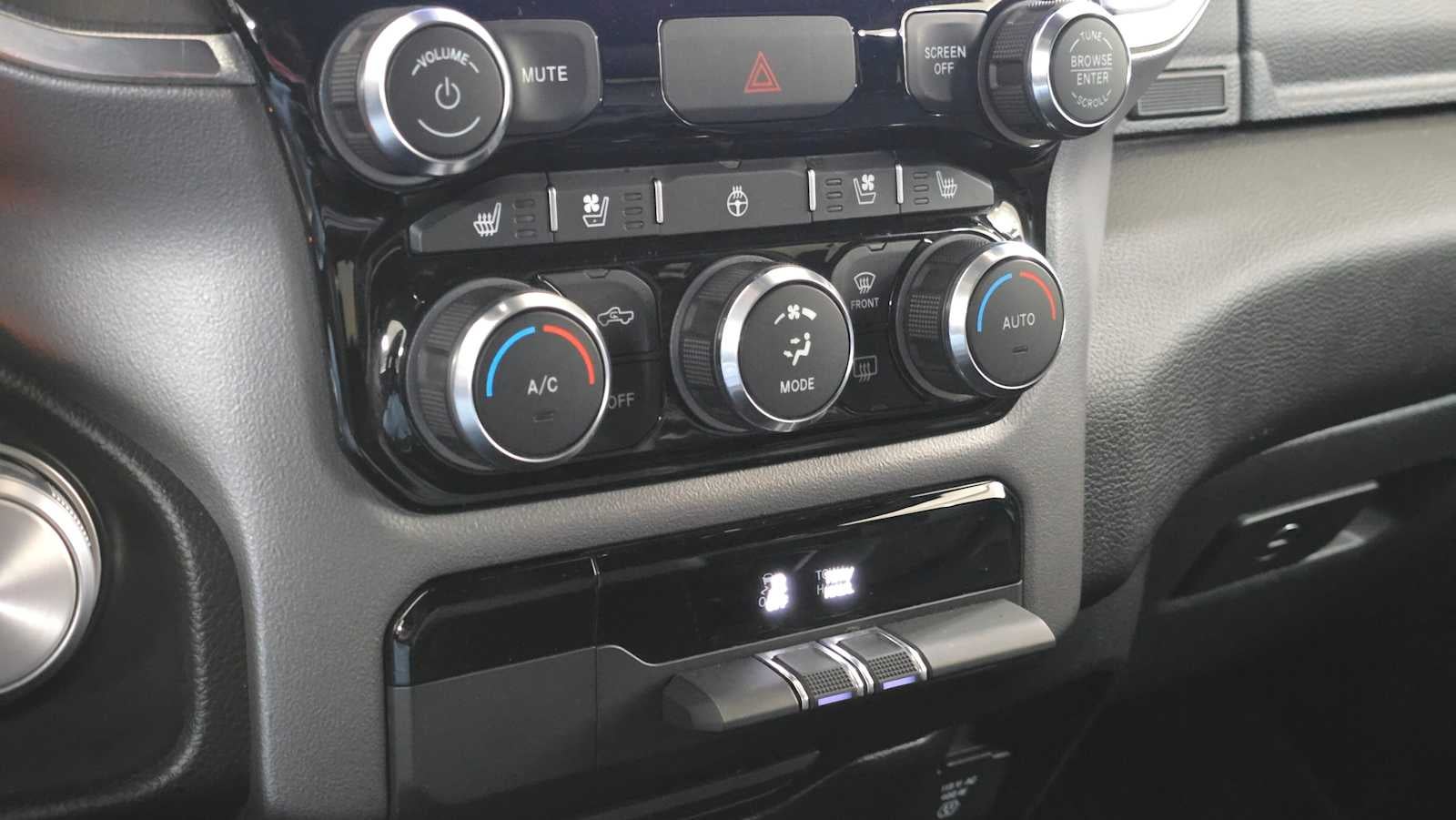 2023 RAM Ram 1500 Pickup Laramie - Photo 33