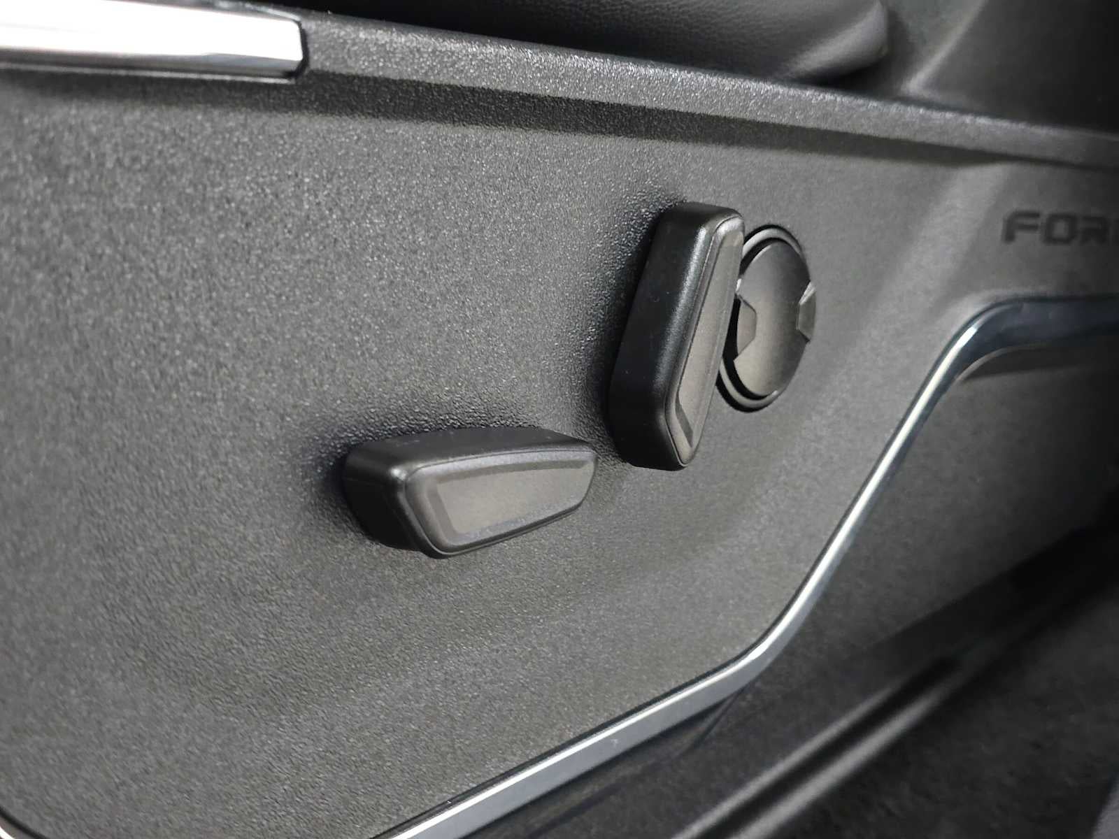 2023 Ford Super Duty F-350 SRW Pickup LARIAT