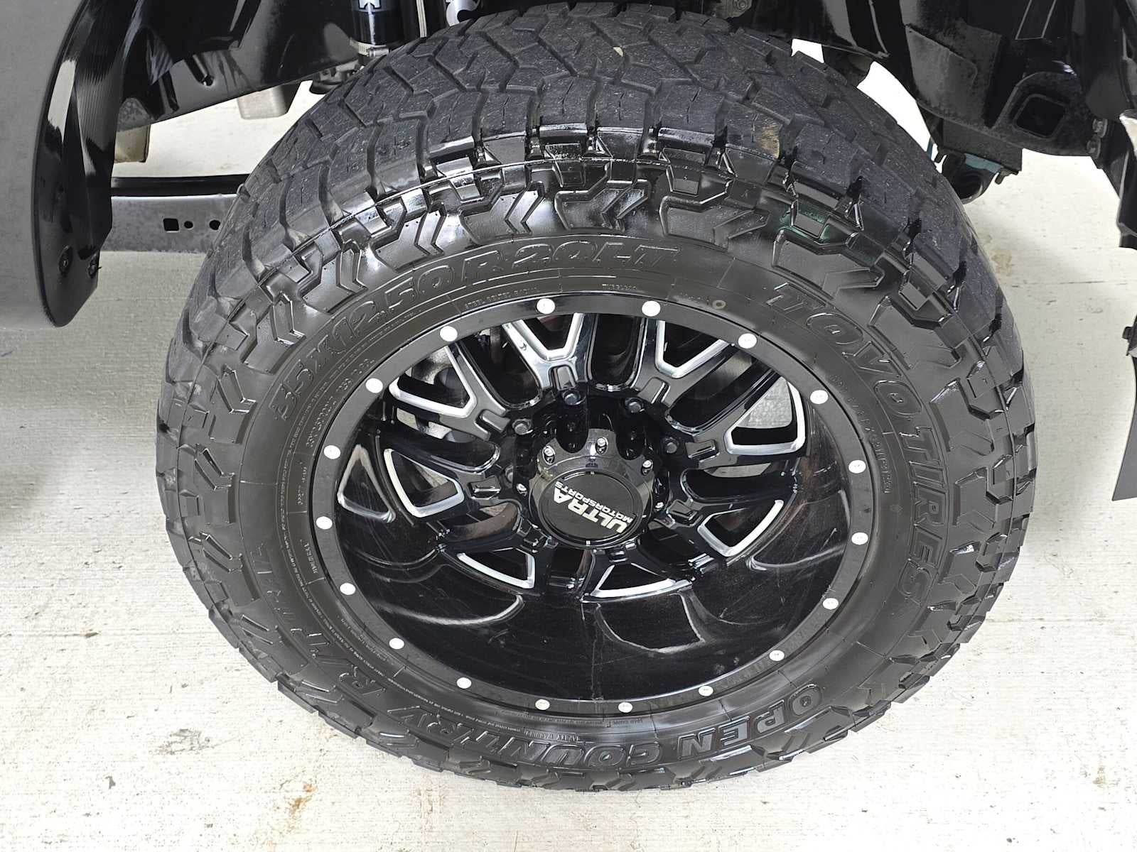 2023 Ford Super Duty F-350 SRW Pickup LARIAT