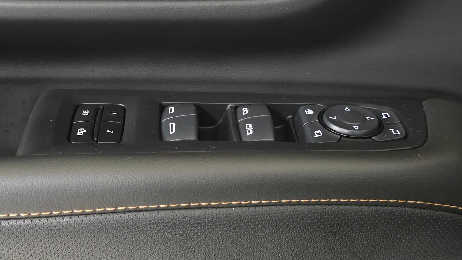 2024 GMC Yukon XL AT4