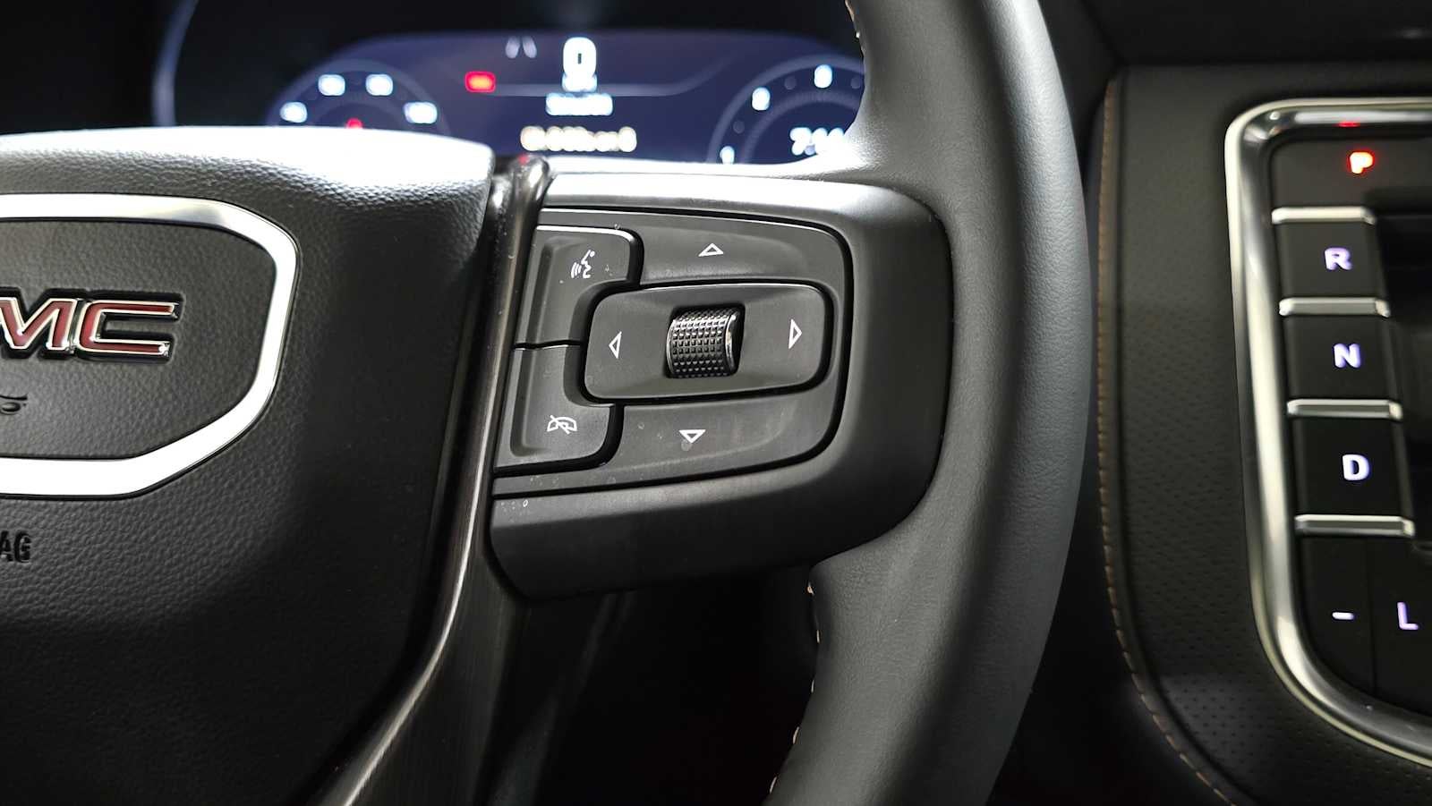 2024 GMC Yukon XL AT4