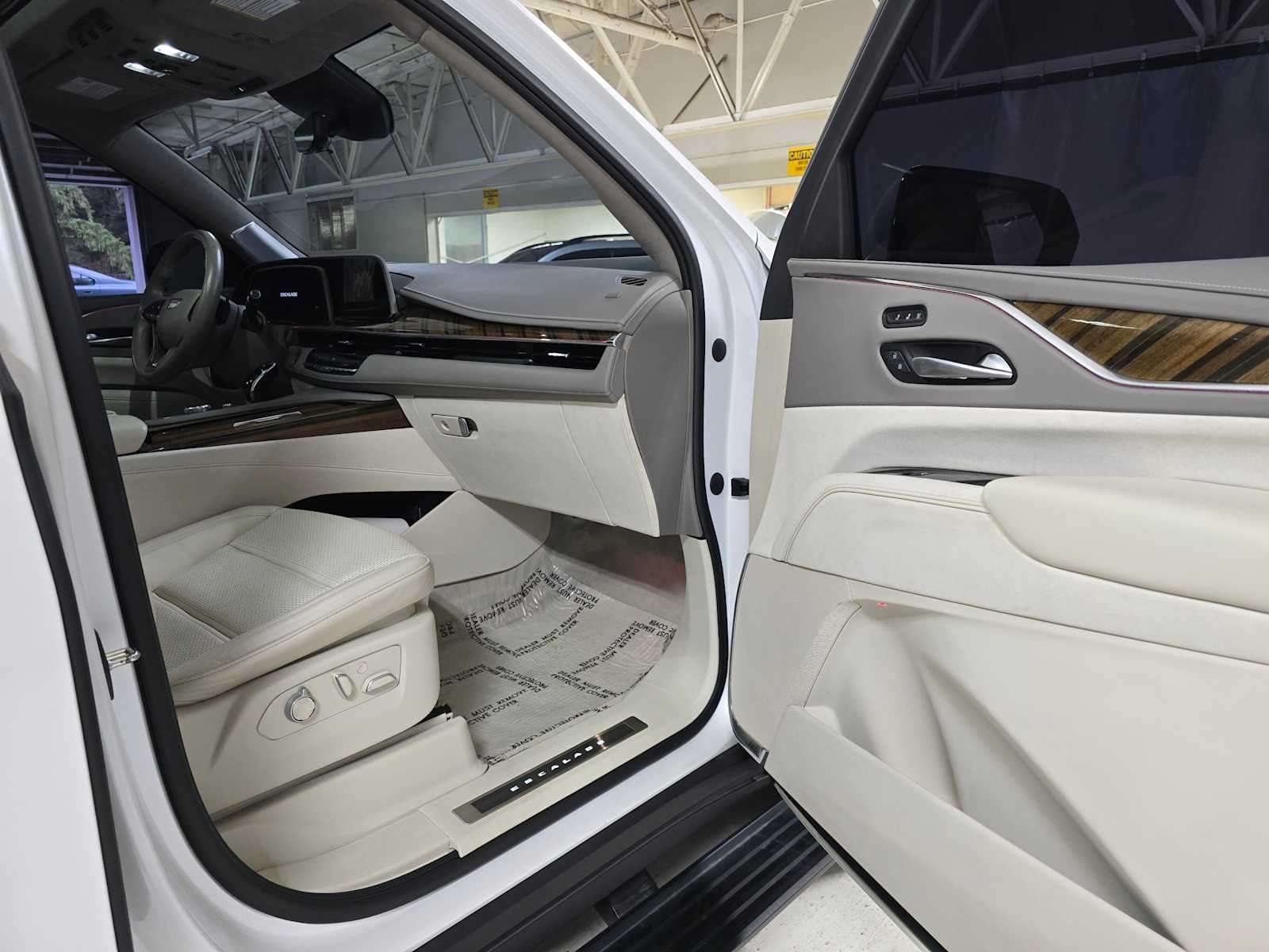 2022 Cadillac Escalade Sport Platinum