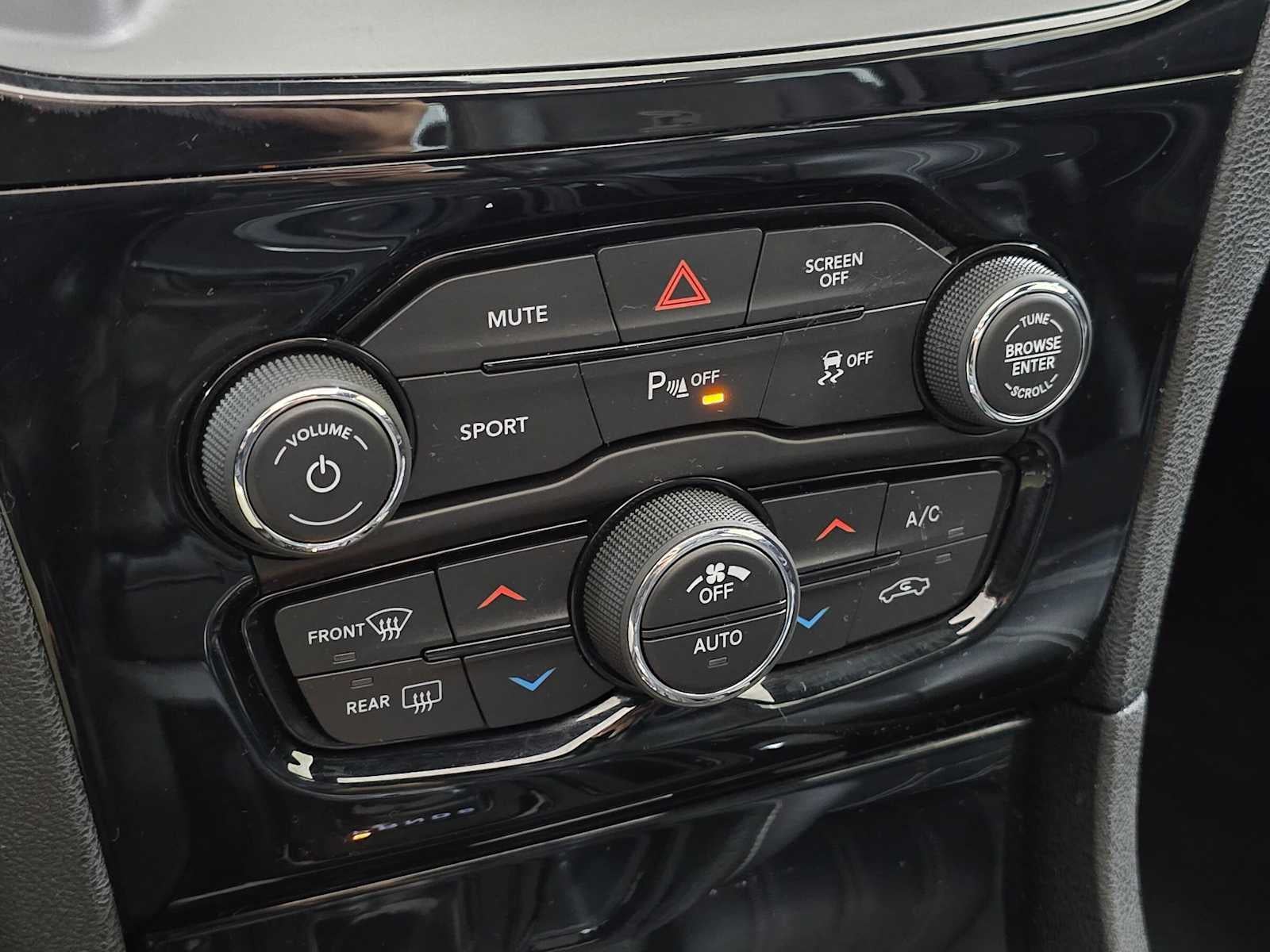2023 Chrysler 300 300S