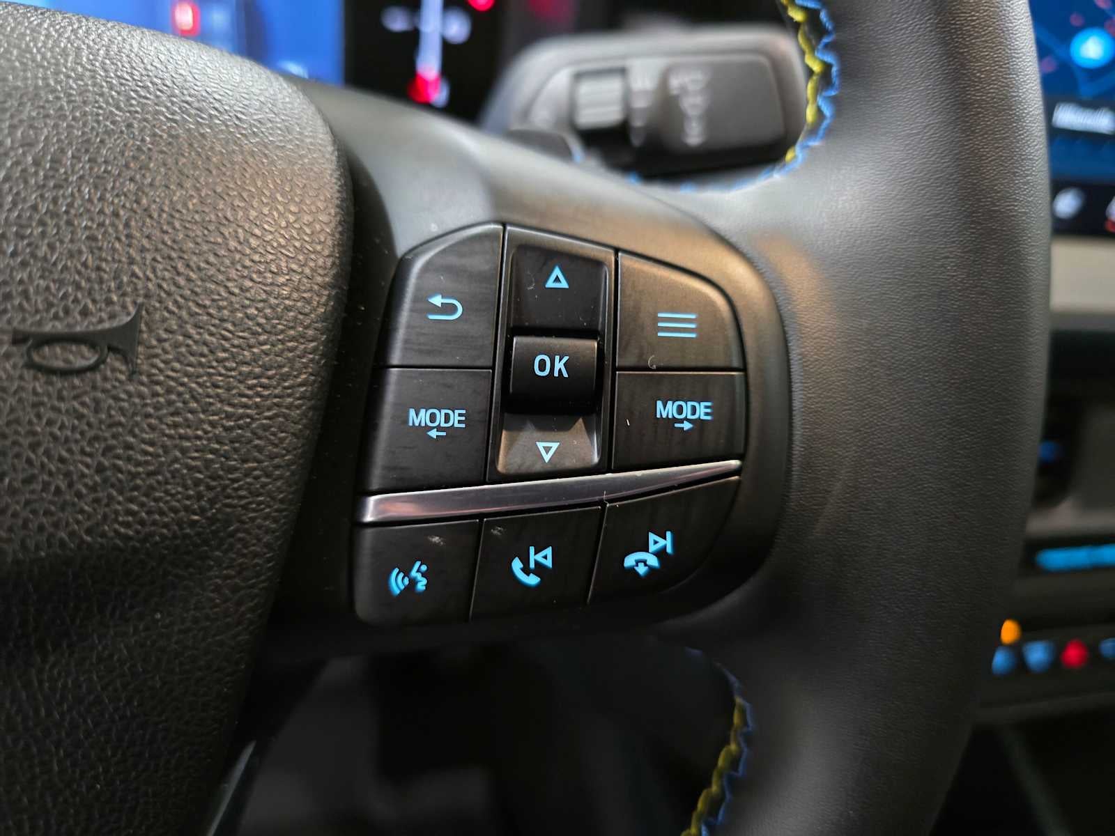 2025 Ford Maverick Lobo High