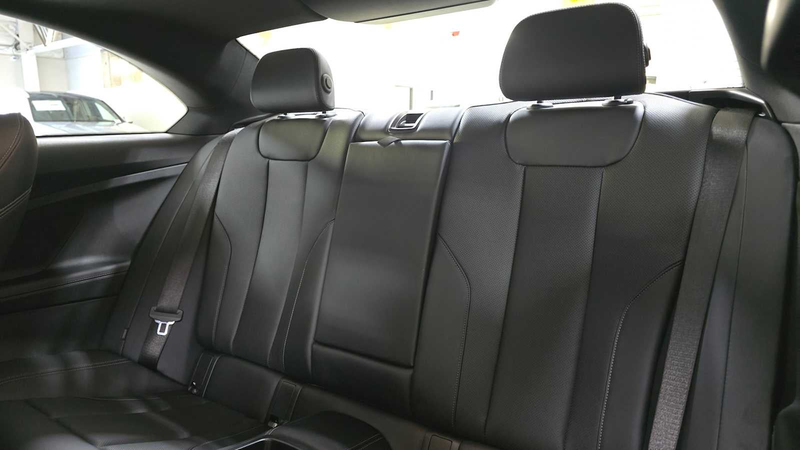 2025 BMW 2 Series M240i xDrive