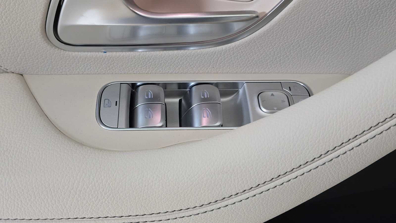 2026 Mercedes-Benz GLE 450e 4MATIC® SUV