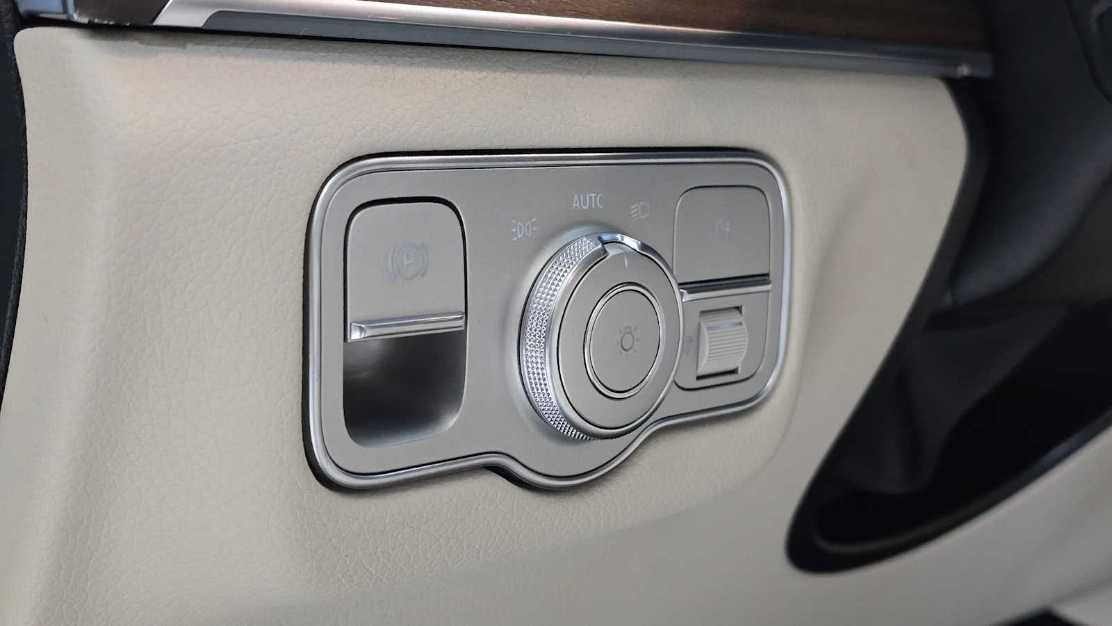 2026 Mercedes-Benz GLE 450e 4MATIC® SUV