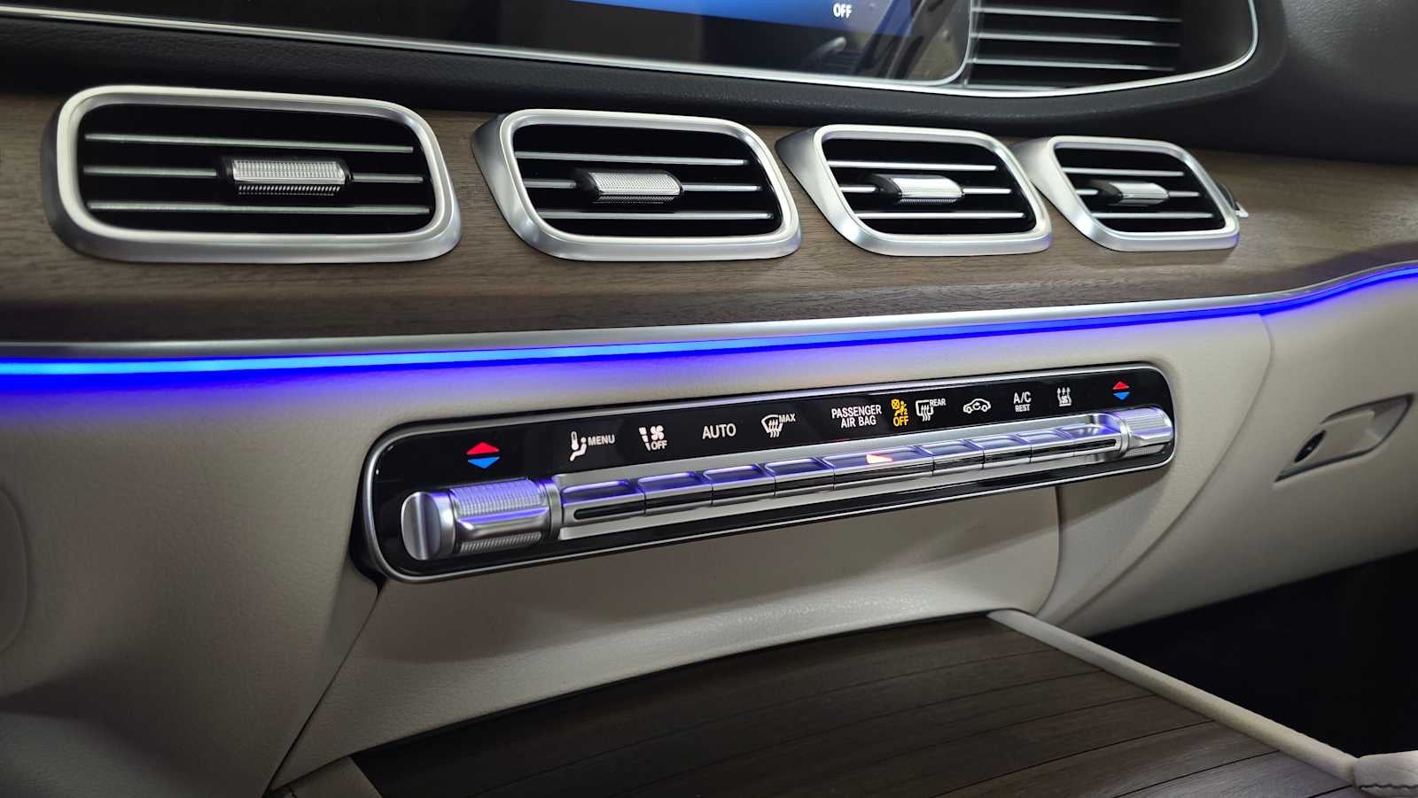 2026 Mercedes-Benz GLE 450e 4MATIC® SUV