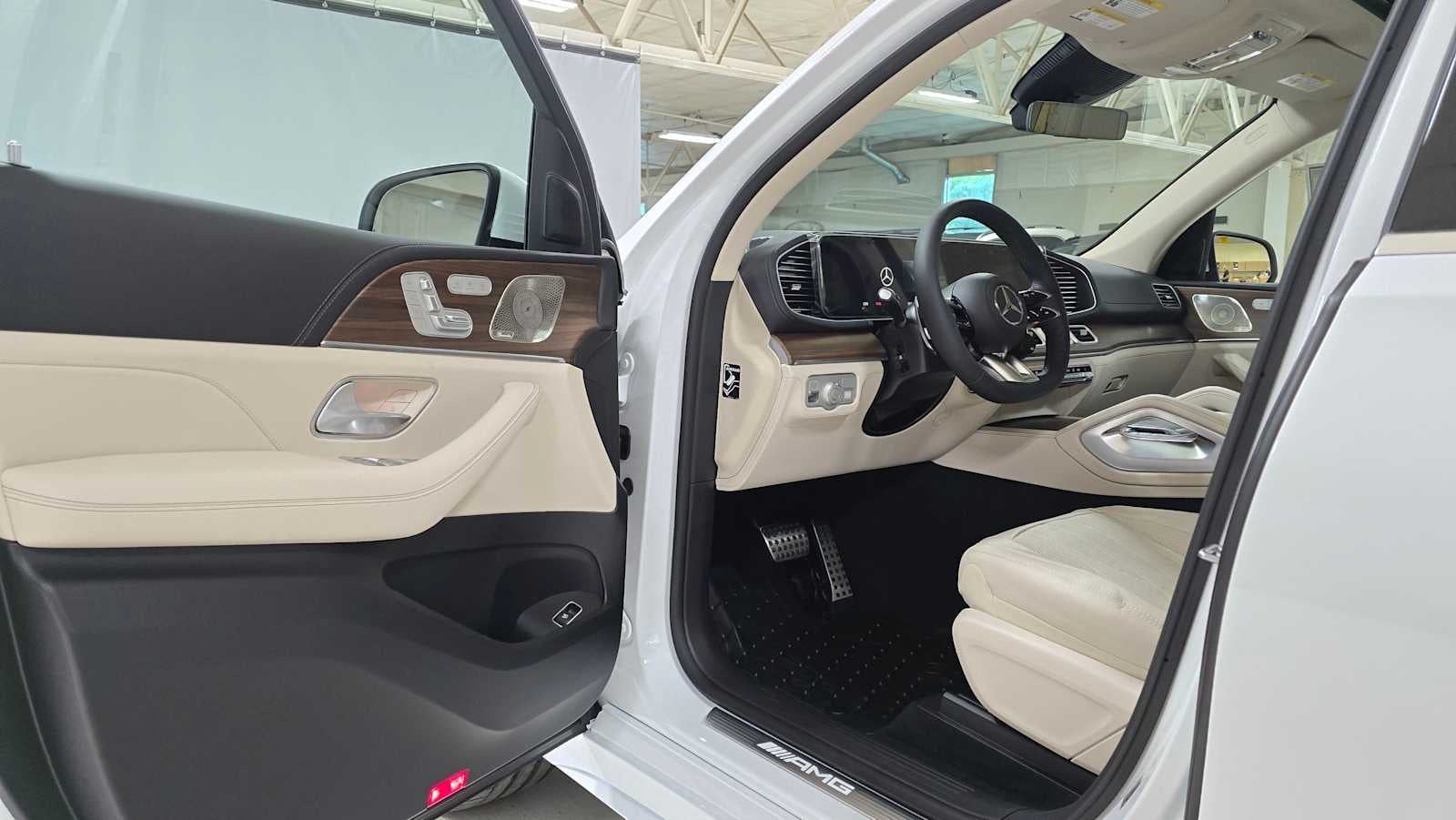 2026 Mercedes-Benz GLE AMG® GLE 53