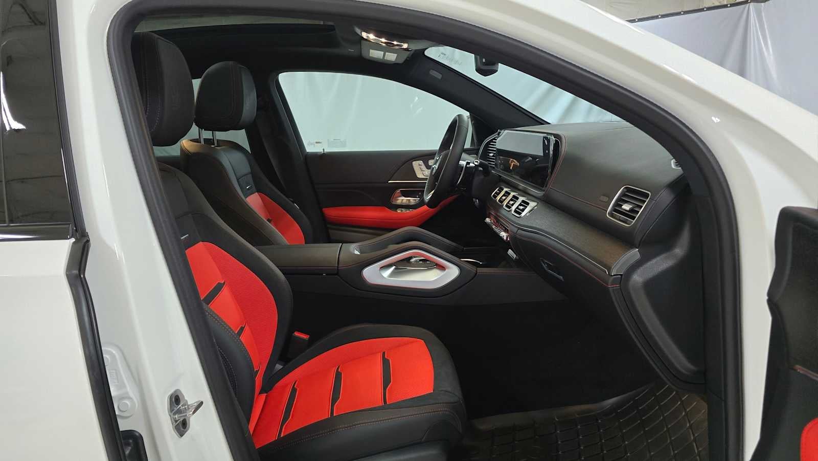 2026 Mercedes-Benz GLE AMG® GLE 53