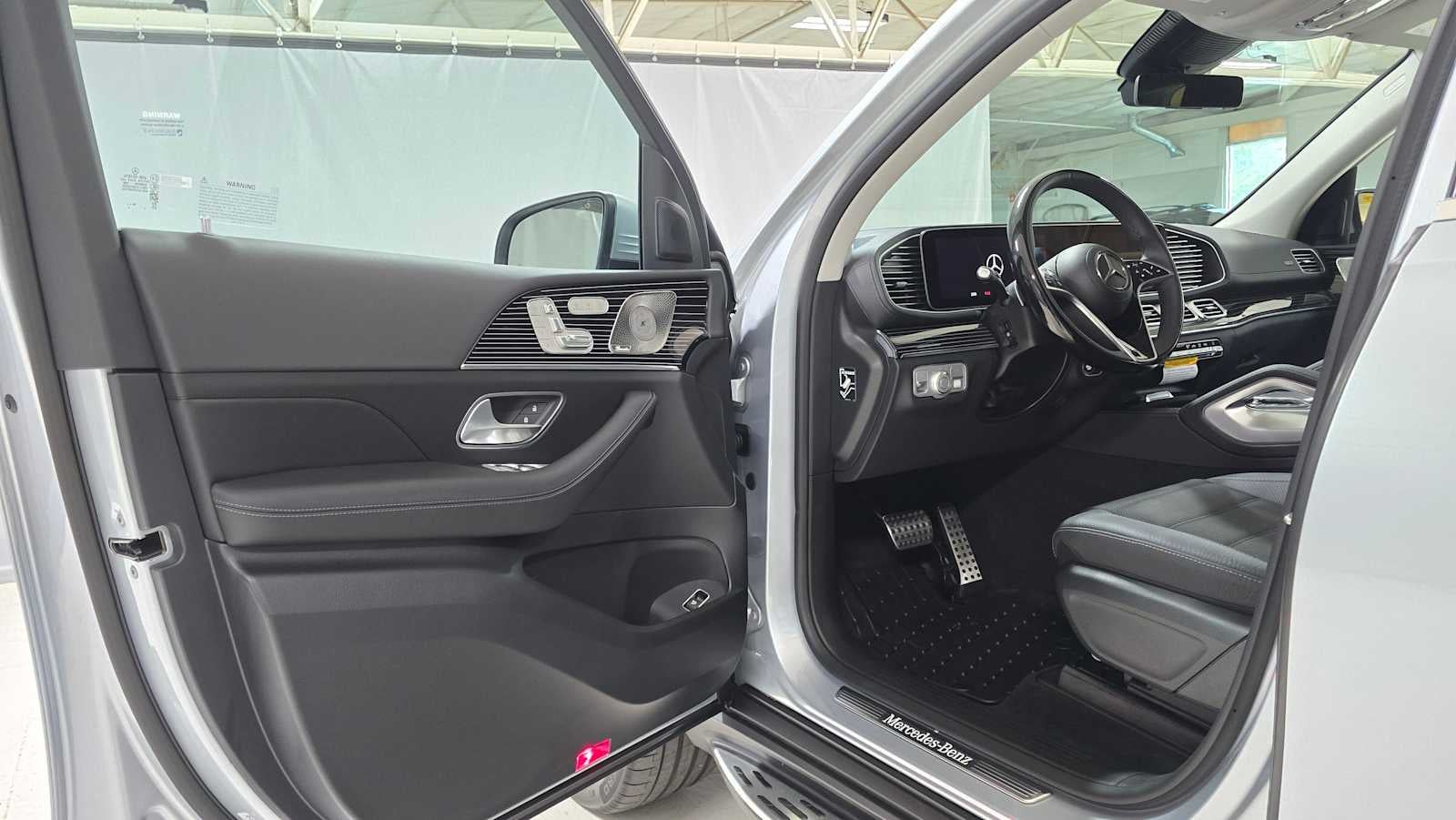 2026 Mercedes-Benz GLS 450 GLS 450