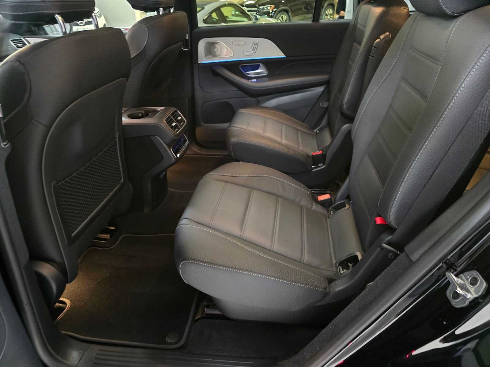 2025 Mercedes-Benz GLS 450 4MATIC® SUV