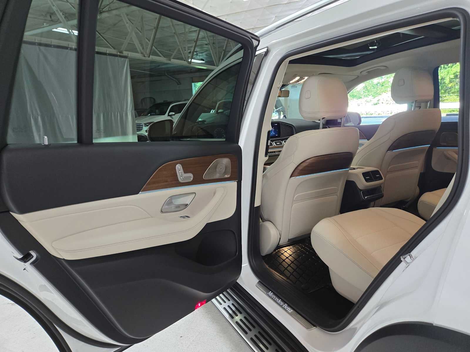 2024 Mercedes-Benz GLS 450 4MATIC® SUV