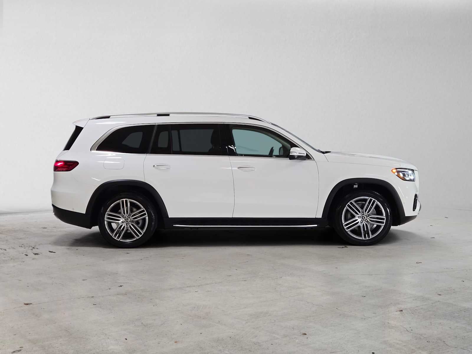 2024 Mercedes-Benz GLS 450 4MATIC® SUV