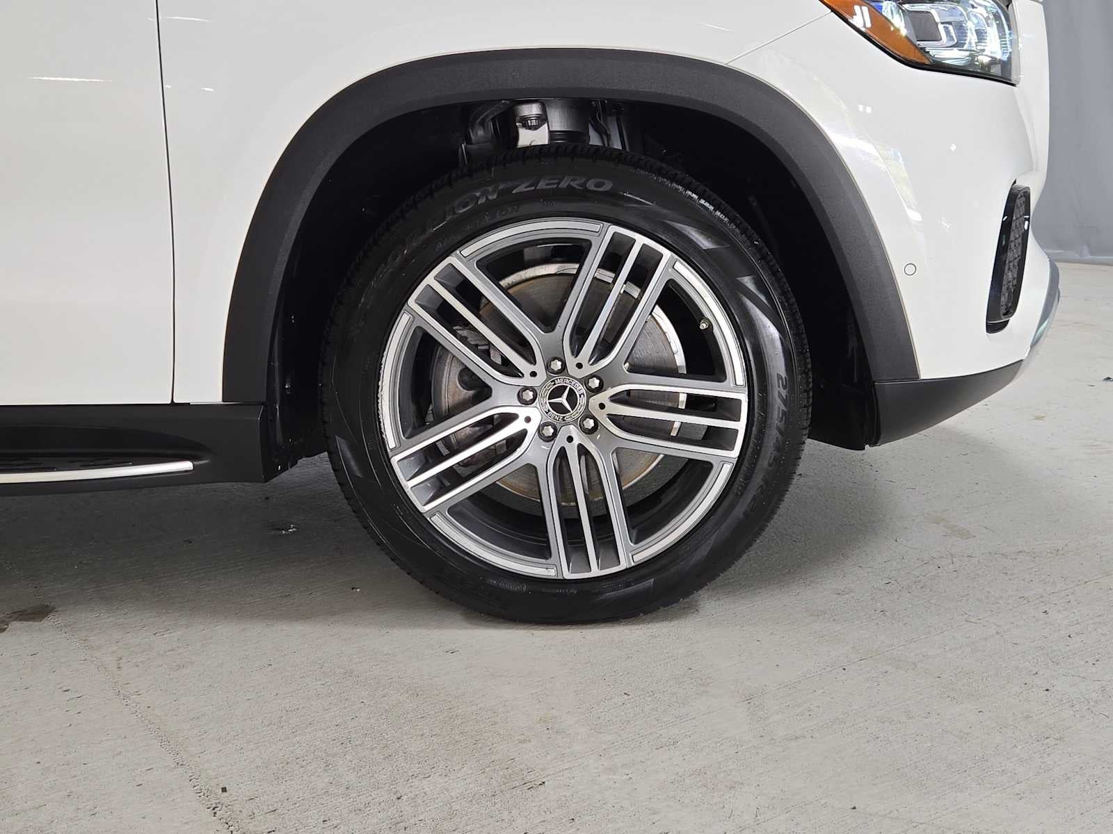 2024 Mercedes-Benz GLS 450 4MATIC® SUV