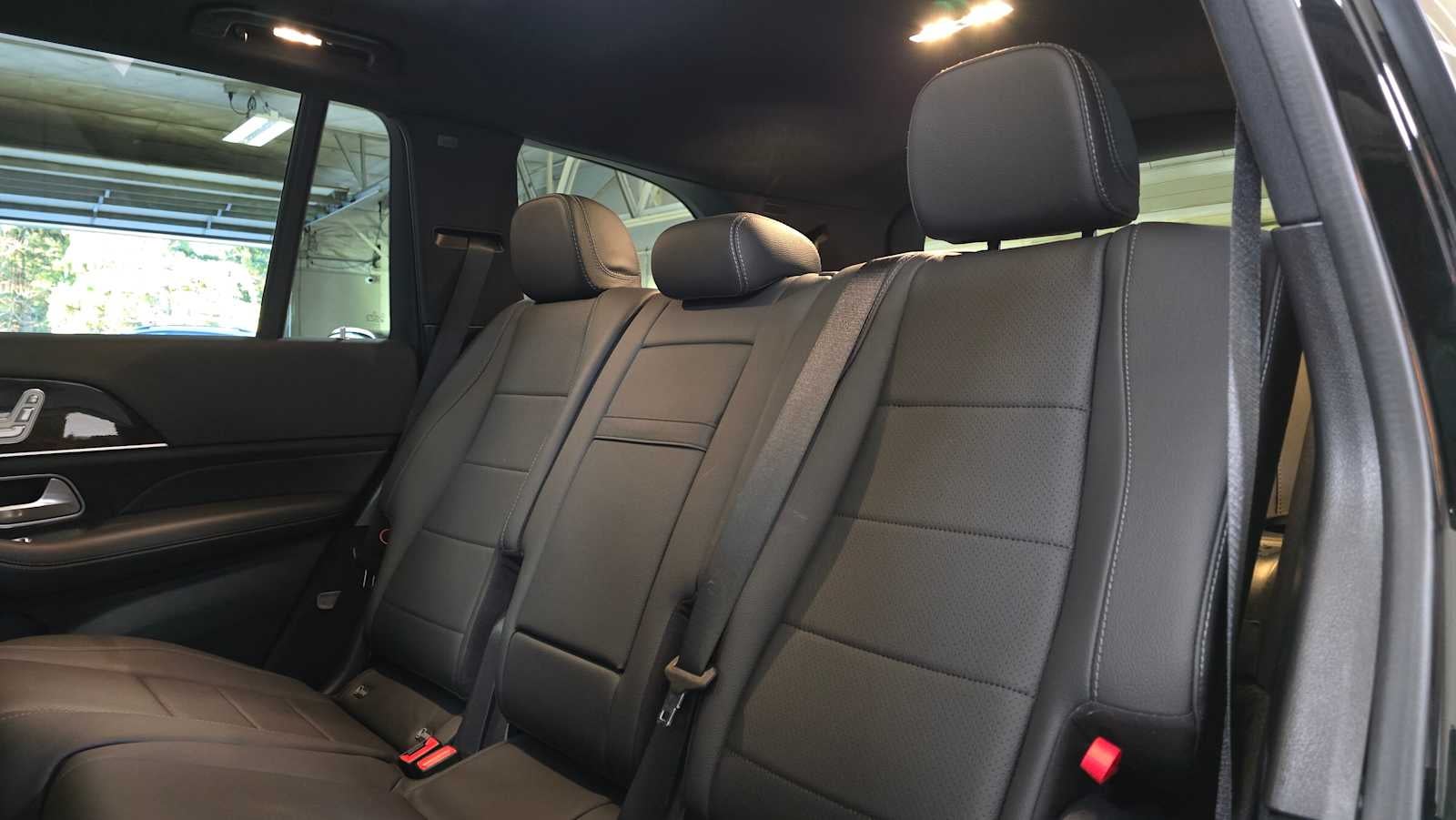 2025 Mercedes-Benz GLS 450 4MATIC® SUV