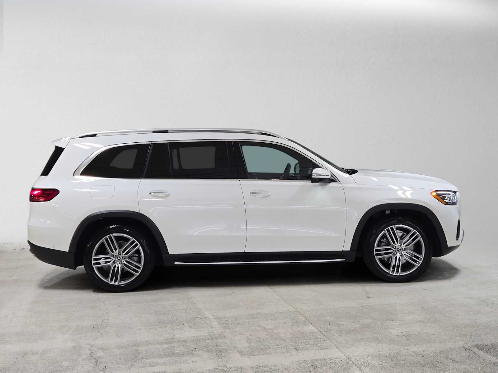 2026 Mercedes-Benz GLS 450 4MATIC® SUV