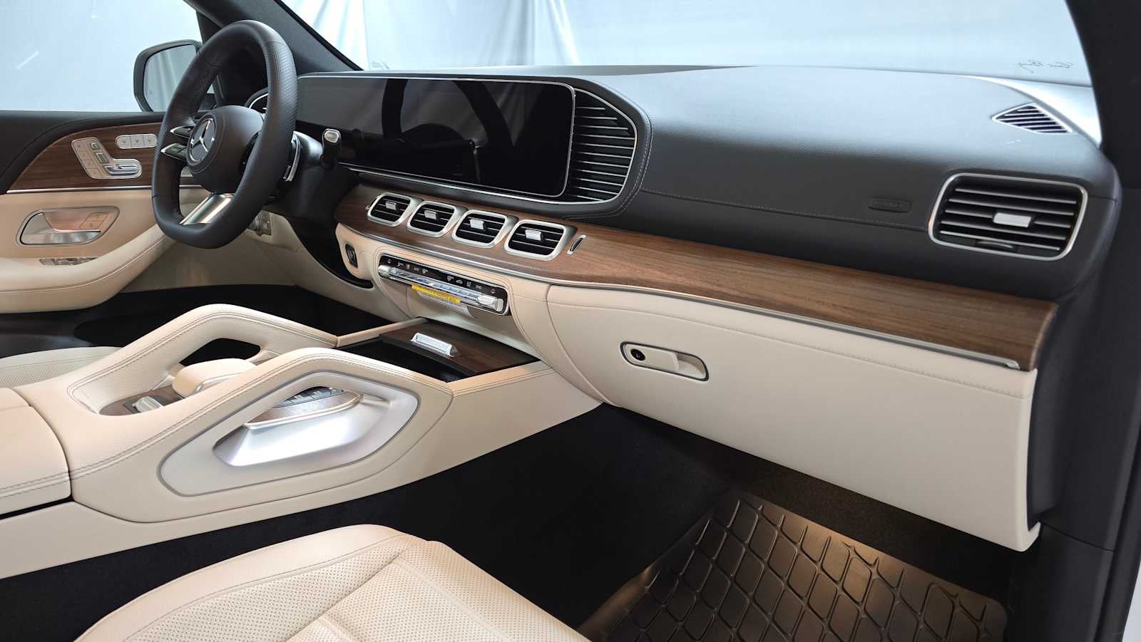 2026 Mercedes-Benz GLS 580 GLS 580