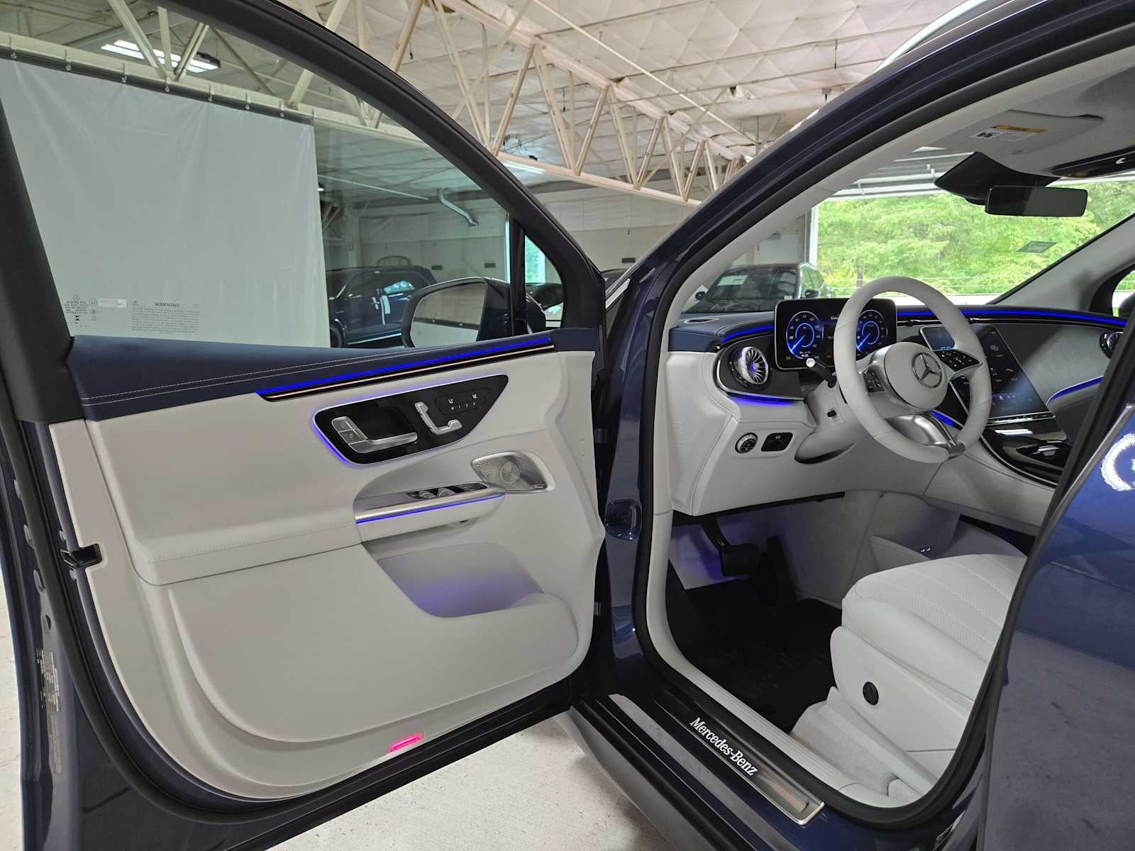 2027 Mercedes-Benz EQE 320 4MATIC® SUV